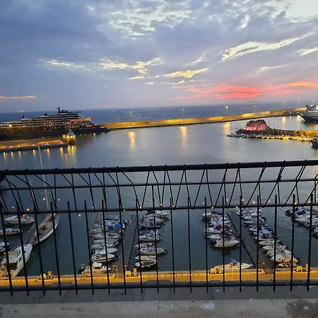Mare Fuori Apartment Civitavecchia Ngoại thất bức ảnh