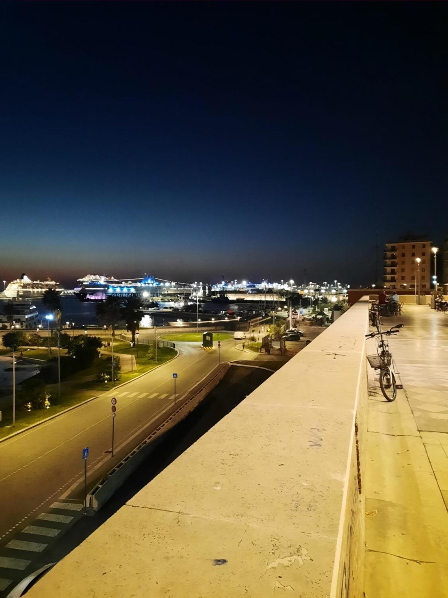 Mare Fuori Apartment Civitavecchia Ngoại thất bức ảnh