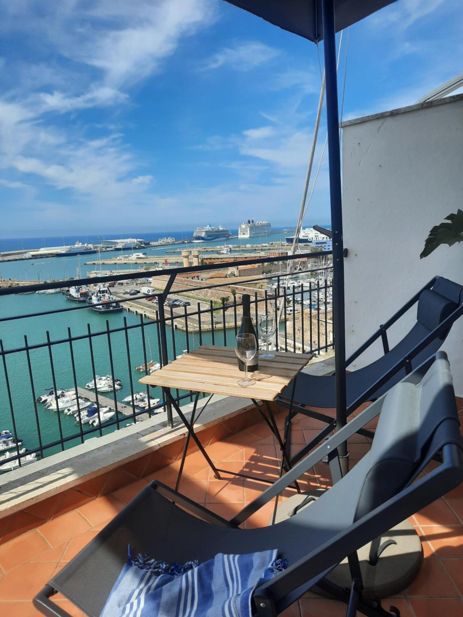 Mare Fuori Apartment Civitavecchia Ngoại thất bức ảnh
