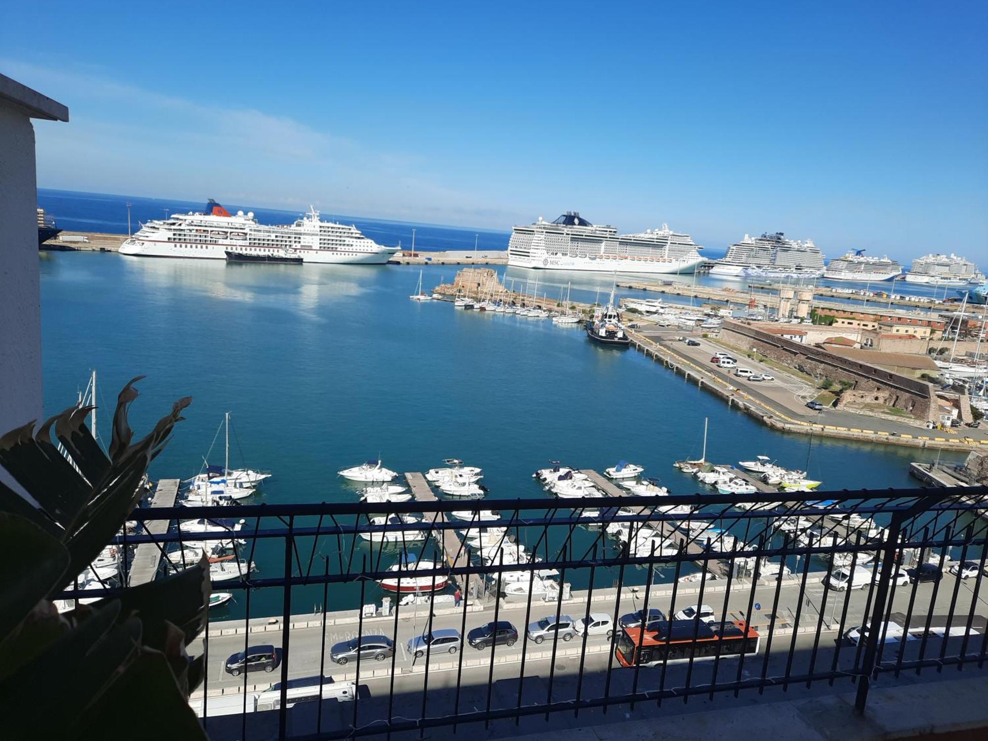 Mare Fuori Apartment Civitavecchia Ngoại thất bức ảnh